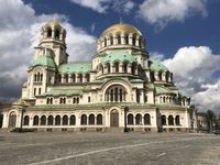 Das Wahrzeichen der Stadt: die Alexander-Newski-Ged&auml;chtniskirche